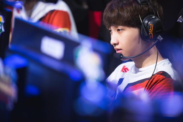 球迷们都在 球迷们都在