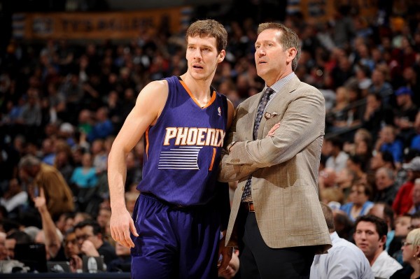 频崭露头角 频崭露头角