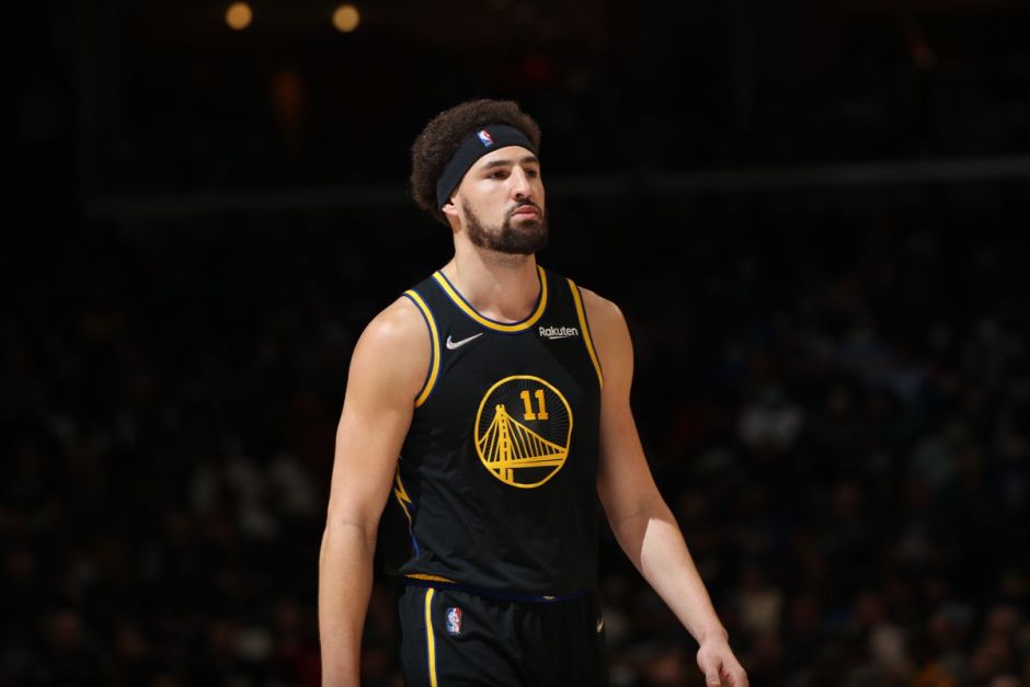 而教练的角 而教练的角